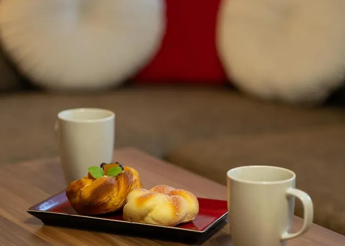 아파트 With Balcony For 2 People In By Renters