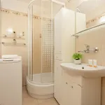 Διαμέρισμα With Balcony For 2 People In By Renters